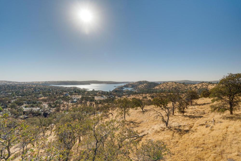 Water Views and Decks Spacious La Grange Retreat